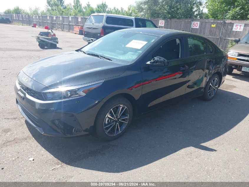 2024 Kia Forte Lxs VIN: 3KPF24AD3RE761929 Lot: 39709294