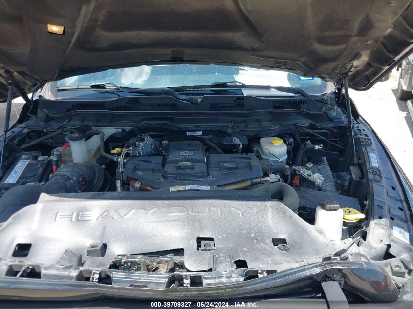 2017 Ram 3500 Lone Star 4X4 8' Box VIN: 3C63R3HL0HG631431 Lot: 39709327