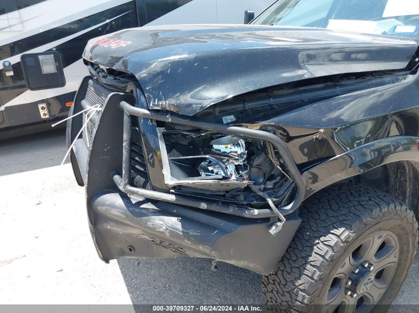 2017 Ram 3500 Lone Star 4X4 8' Box VIN: 3C63R3HL0HG631431 Lot: 39709327