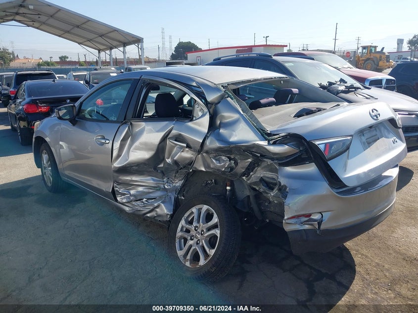 2016 Scion Ia VIN: 3MYDLBZV3GY113753 Lot: 39709350