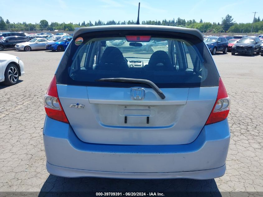 2008 Honda Fit Sport VIN: JHMGD38618S021242 Lot: 39709391