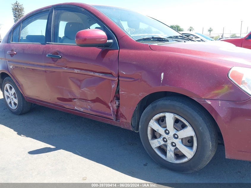 2010 Hyundai Accent Gls VIN: KMHCN4ACXAU425472 Lot: 39709414