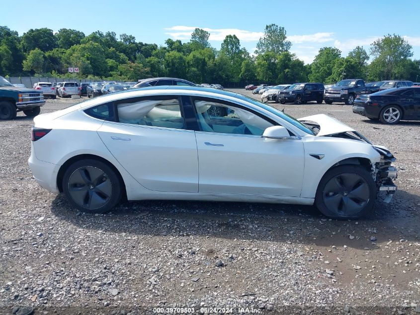 2019 Tesla Model 3 Long Range/Performance VIN: 5YJ3E1EB6KF391173 Lot: 39709503