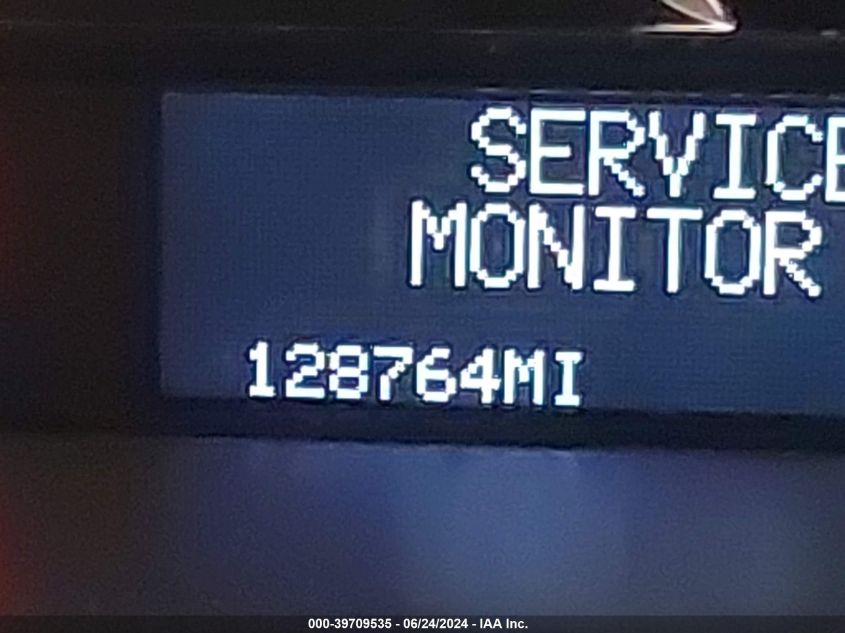 2008 Cadillac Dts 1Sc VIN: 1G6KD57Y78U112470 Lot: 39709535