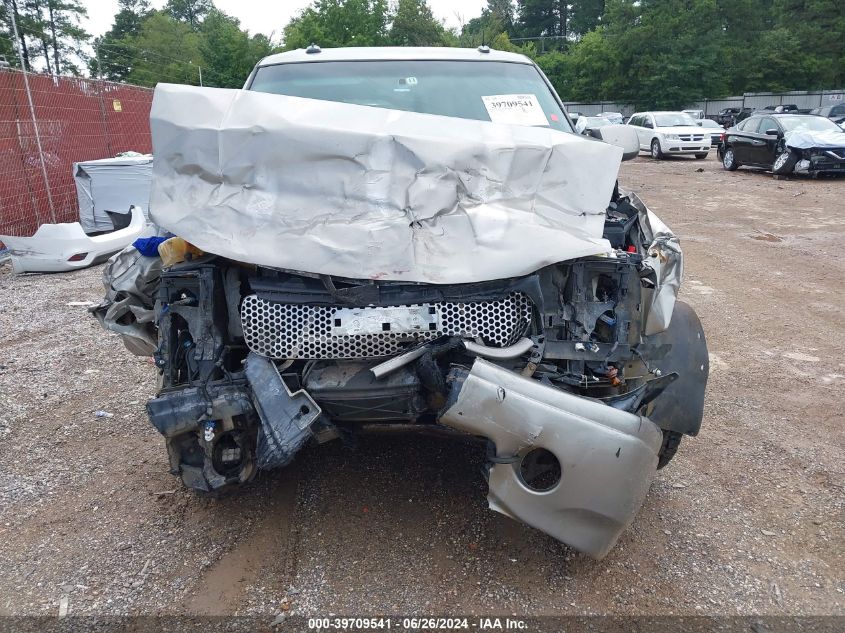 2003 GMC Yukon Denali VIN: 1GKEK63U03J195991 Lot: 39709541