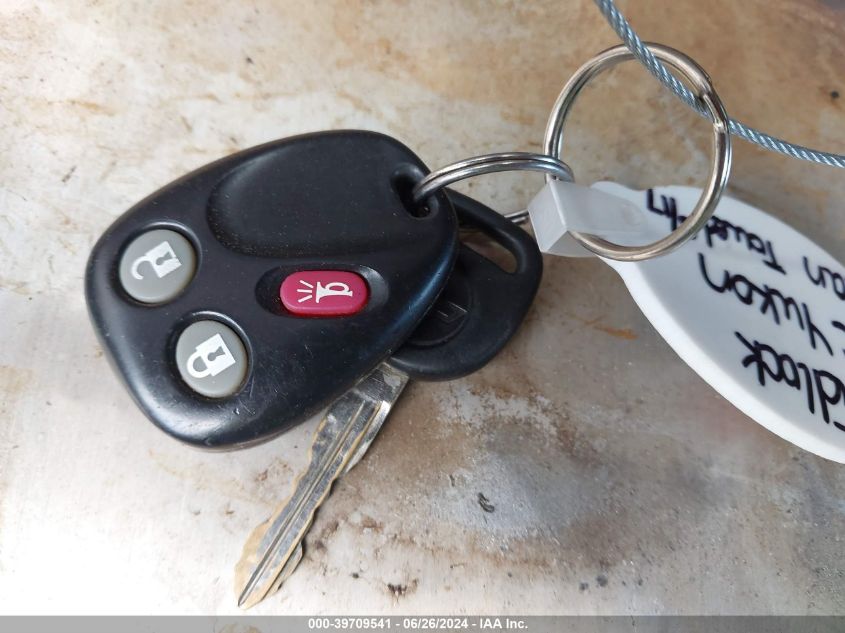 2003 GMC Yukon Denali VIN: 1GKEK63U03J195991 Lot: 39709541