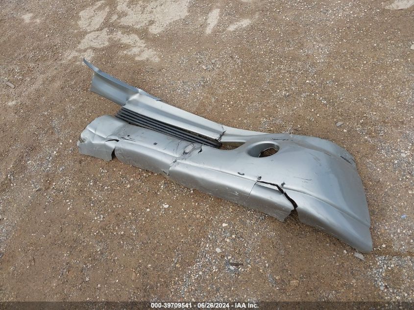 2003 GMC Yukon Denali VIN: 1GKEK63U03J195991 Lot: 39709541