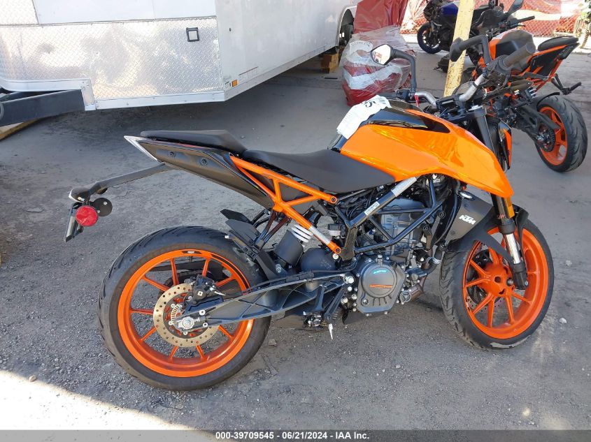 2023 Ktm 200 Duke VIN: MD2JPC407PC024634 Lot: 39709545