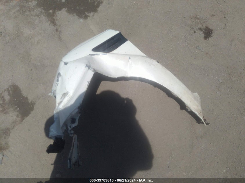 2013 Kia Soul + VIN: KNDJT2A66D7527015 Lot: 39709610