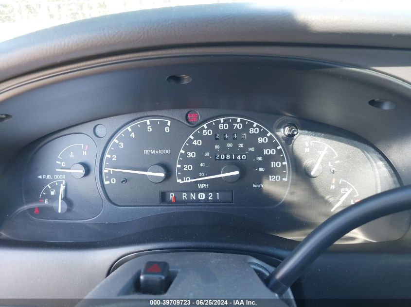 1999 Ford Explorer Eddie Bauer/Limited/Xlt VIN: 1FMZU34E8XZA99266 Lot: 39709723