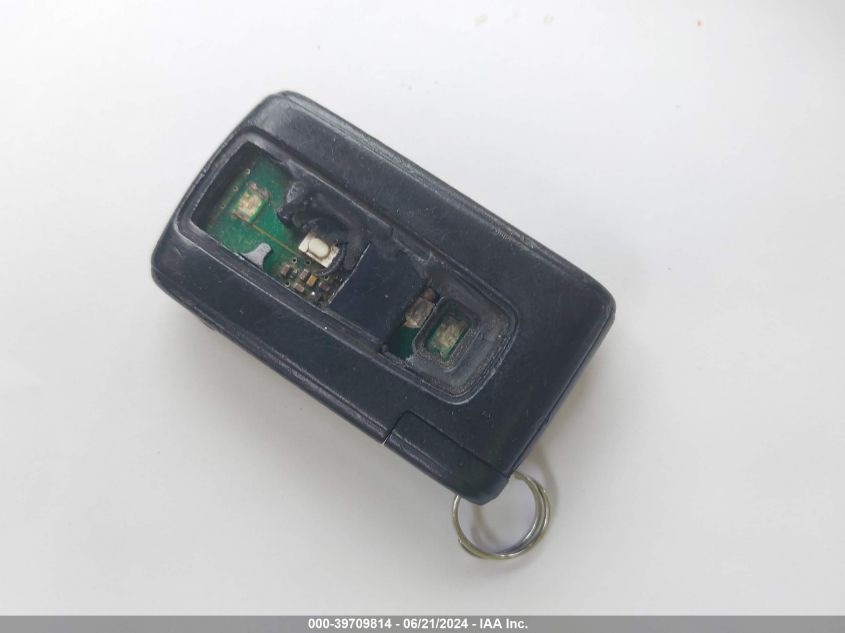 2005 Toyota Prius VIN: JTDKB20UX53076929 Lot: 39709814