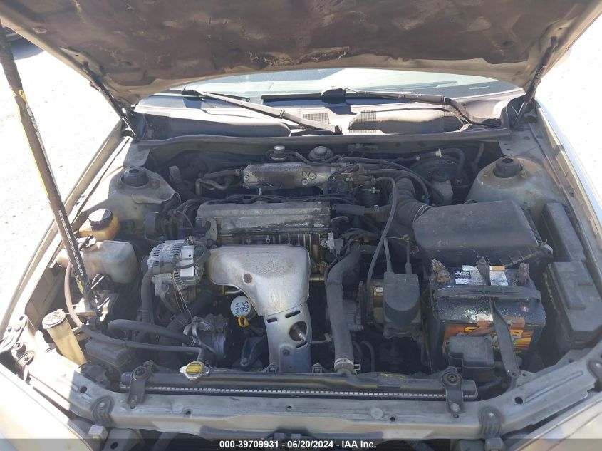 2000 Toyota Camry Le VIN: JT2BG22K1Y0480522 Lot: 39709931