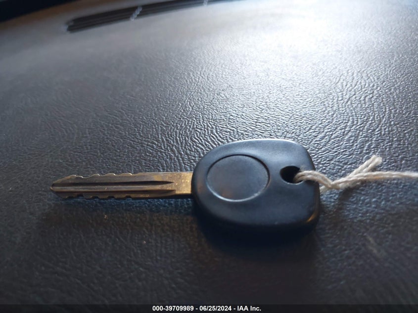 2004 Chevrolet Silverado 2500Hd VIN: 1GCHK29U84E192937 Lot: 39709989