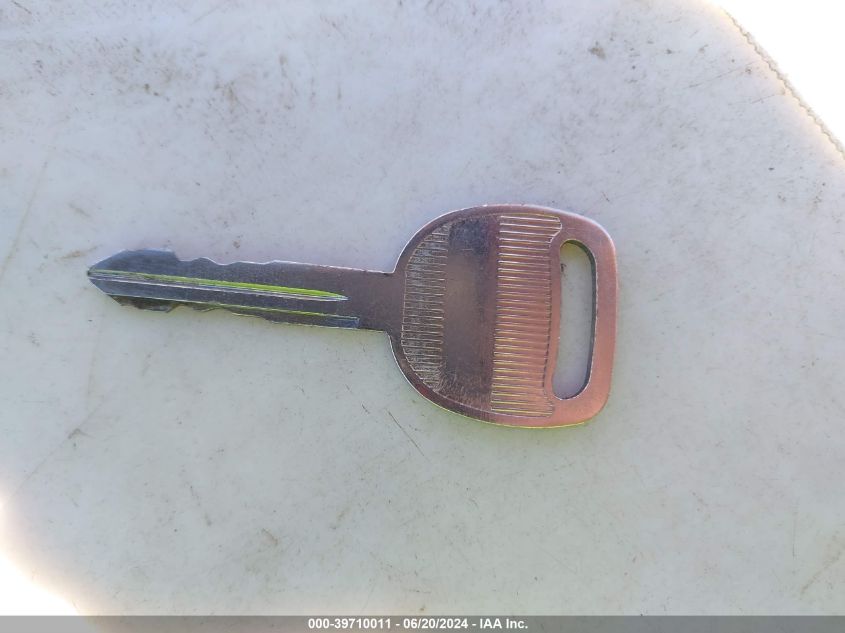 1999 GMC Savana Standard VIN: 1GTFG29W4X1120056 Lot: 39710011