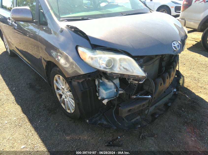 2012 Toyota Sienna Xle 7 Passenger VIN: 5TDDK3DC4CS046966 Lot: 39710187