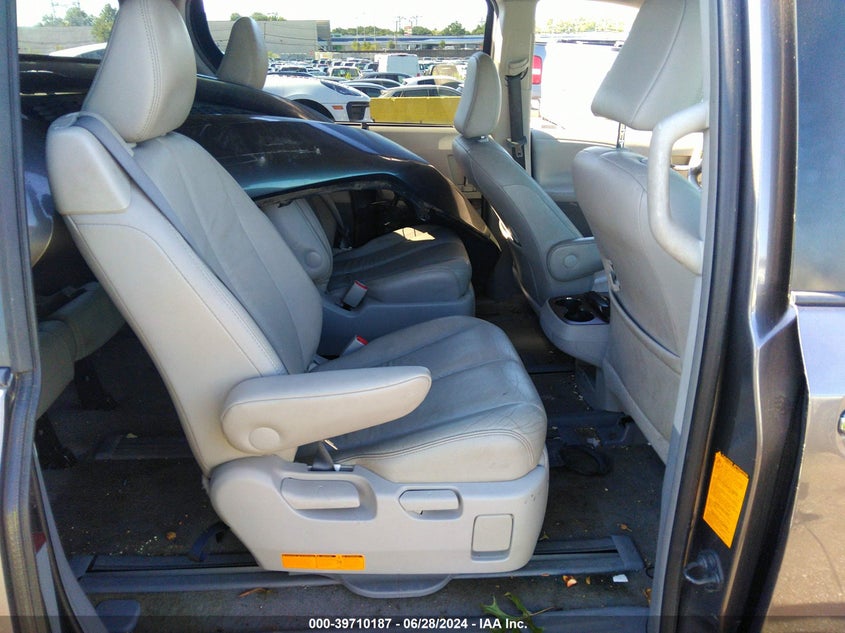 2012 Toyota Sienna Xle 7 Passenger VIN: 5TDDK3DC4CS046966 Lot: 39710187