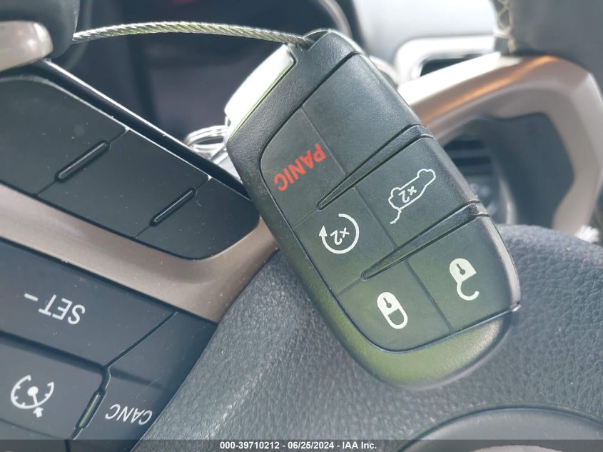 2015 Jeep Grand Cherokee Overland VIN: 1C4RJFCG2FC665831 Lot: 39710212