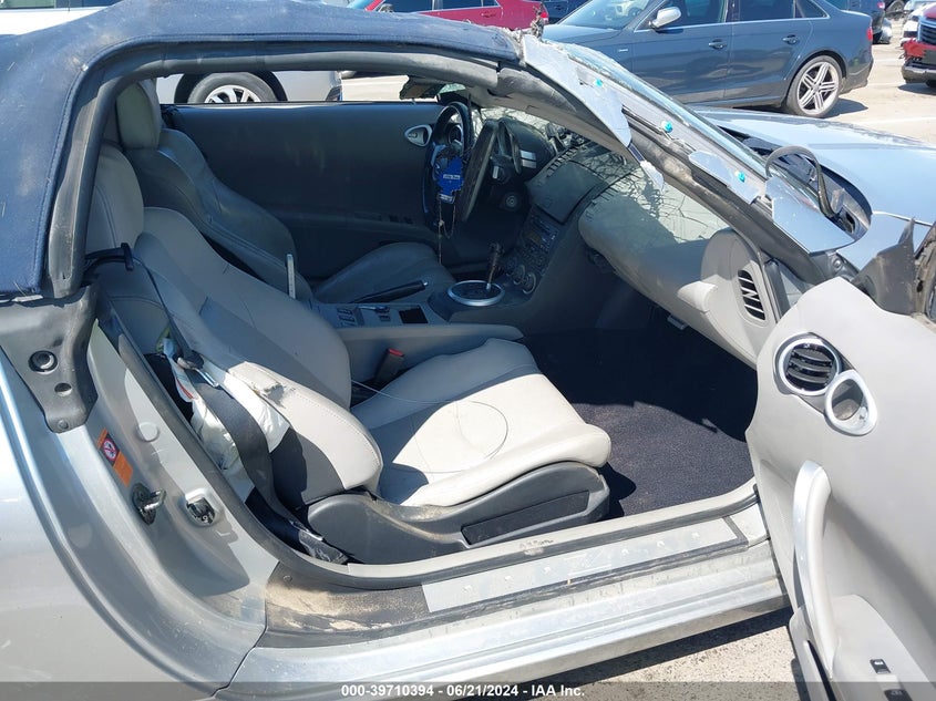 2004 Nissan 350Z Touring VIN: JN1AZ36A34T002392 Lot: 39710394
