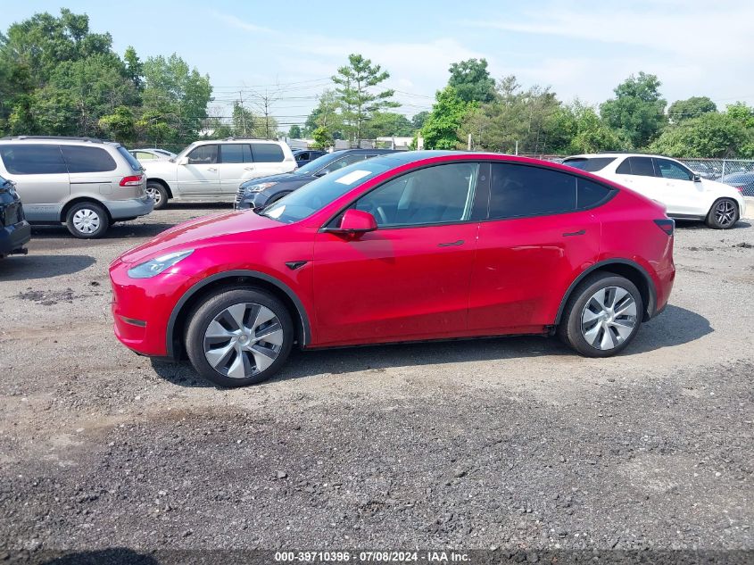 2023 Tesla Model Y Awd/Long Range Dual Motor All-Wheel Drive VIN: 7SAYGDEE3PA172318 Lot: 39710396