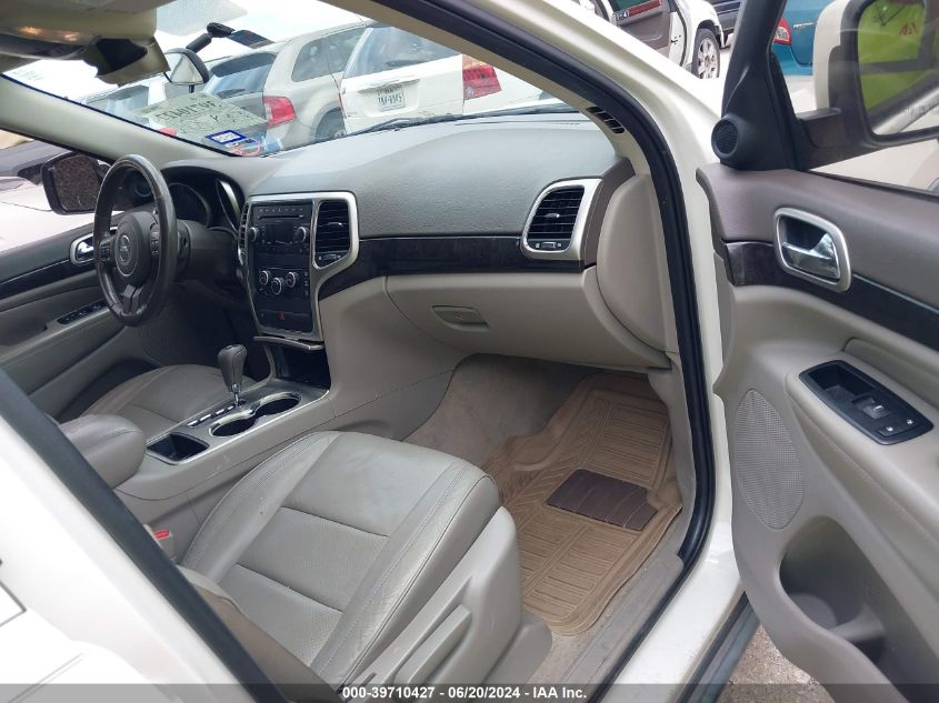 1J4RS4GG2BC585073 2011 Jeep Grand Cherokee Laredo