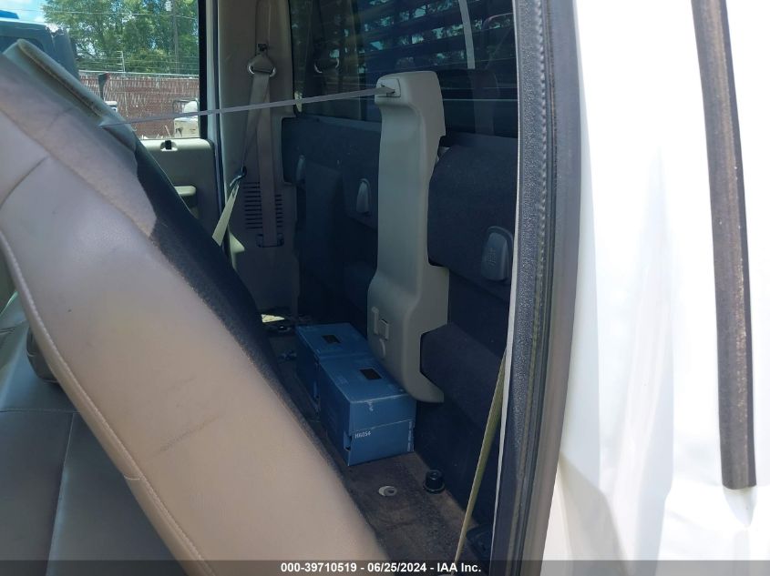 2008 Ford F-350 Xl/Xlt VIN: 1FTWF33R38EB15274 Lot: 39710519