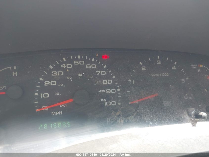 2002 Ford F-250 Lariat/Xl/Xlt VIN: 1FTNX20LX2EA15876 Lot: 39710640