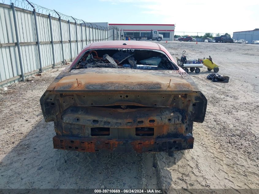 2B3CJ4DV7AH111179 2010 Dodge Challenger Se