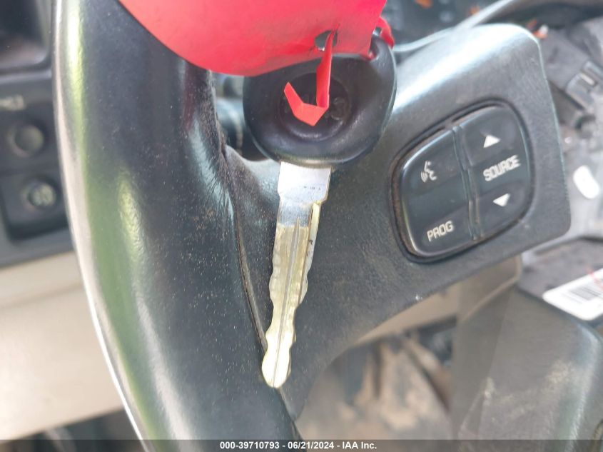 2003 GMC Sierra 2500Hd C2500 Heavy Duty VIN: 1GTHC29U13E361613 Lot: 39710793