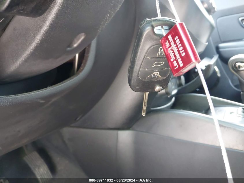 2011 Kia Soul + VIN: KNDJT2A24B7313201 Lot: 39711032