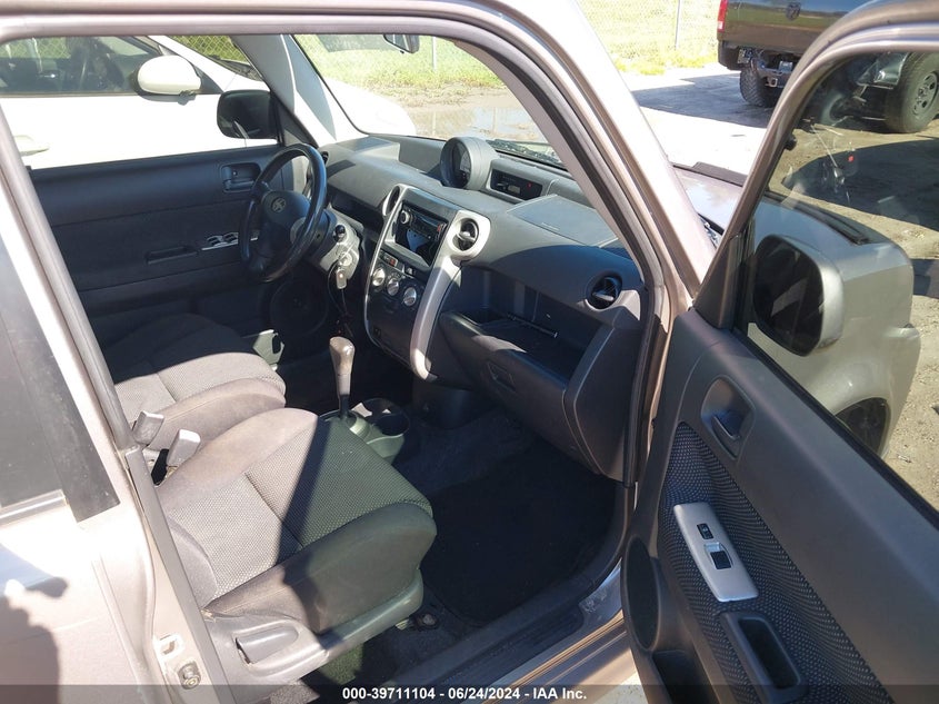 2004 Scion Xb VIN: JTLKT324540161536 Lot: 39711104