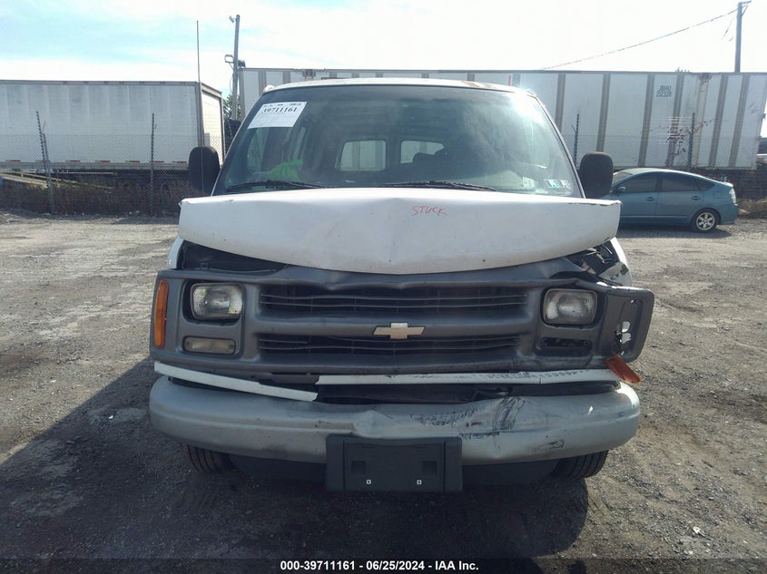 2002 Chevrolet Express VIN: 1GCGG25R521130768 Lot: 39711161