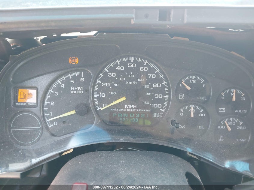 2001 Chevrolet Silverado C1500 VIN: 1GCEC19T61Z170781 Lot: 39711232