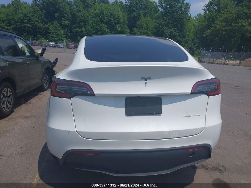 2023 Tesla Model Y Awd/Long Range Dual Motor All-Wheel Drive VIN: 7SAYGDEE7PF682853 Lot: 39711312