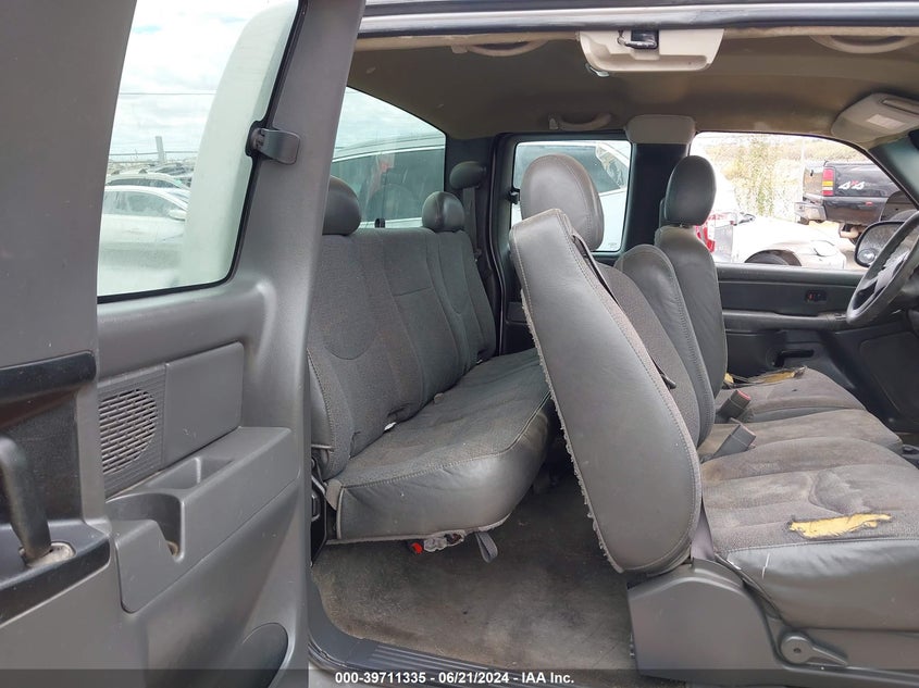 2005 Chevrolet Silverado C1500 VIN: 1GCEC19X95Z292690 Lot: 39711335