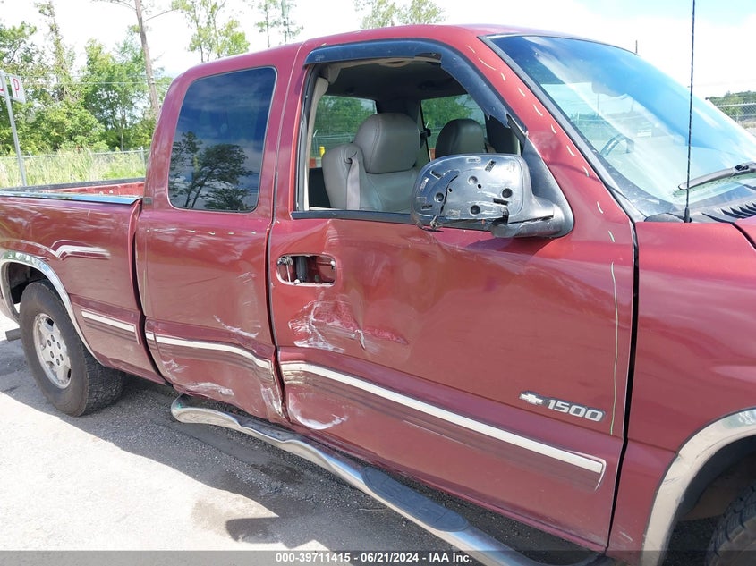 1999 Chevrolet Silverado 1500 Lt VIN: 2GCEC19T9X1217755 Lot: 39711415
