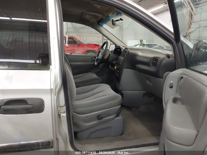 2005 Dodge Grand Caravan Se VIN: 1D4GP24R35B209942 Lot: 39711416