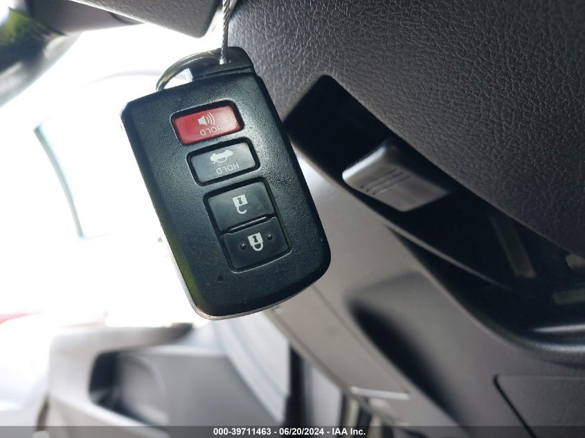 2013 Toyota Avalon Hybrid Limited VIN: 4T1BD1EBXDU006346 Lot: 39711463