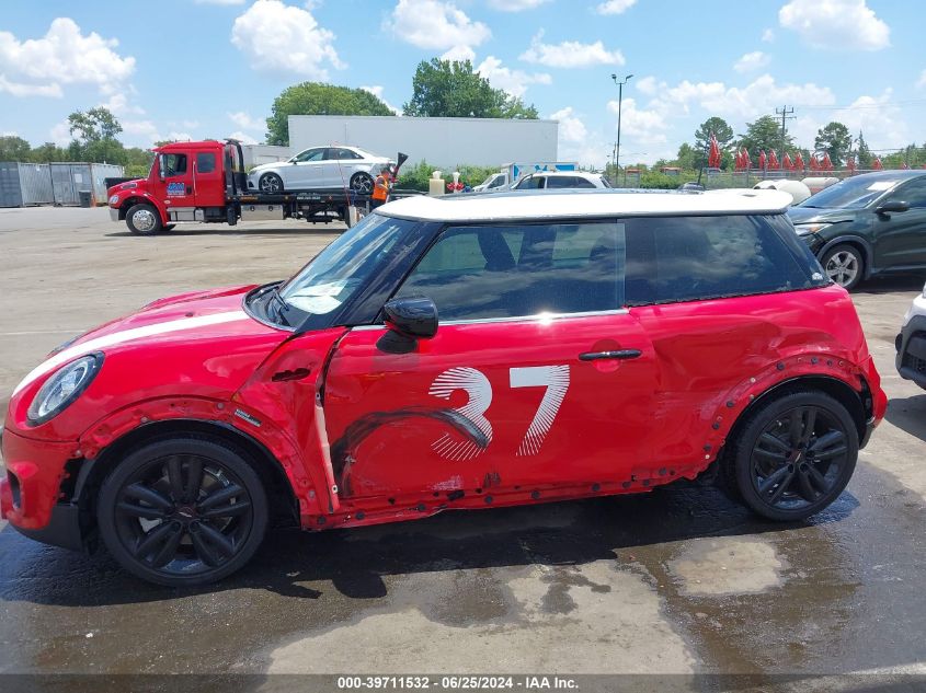 2021 Mini Hardtop Cooper S VIN: WMWXR5C07M2P00957 Lot: 39711532