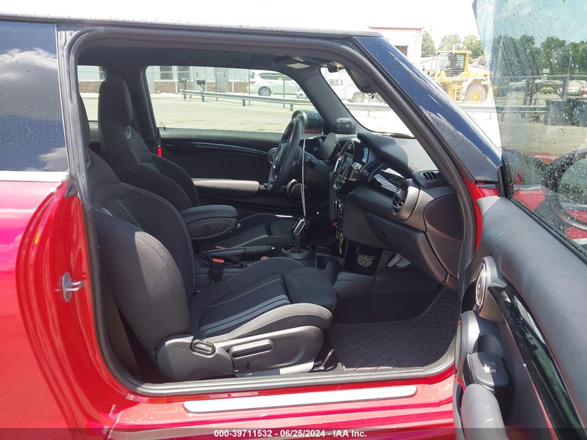 2021 Mini Hardtop Cooper S VIN: WMWXR5C07M2P00957 Lot: 39711532