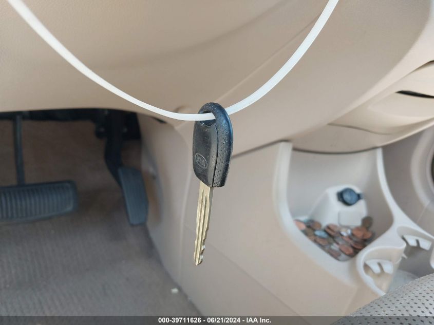 2005 Kia Sportage Ex V6/Lx V6 VIN: KNDJE723157032704 Lot: 39711626