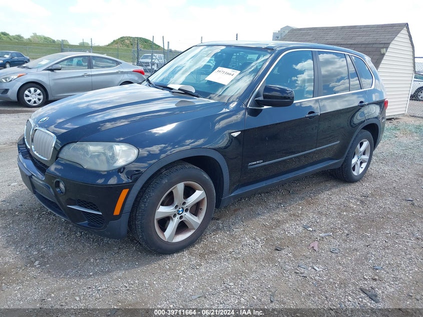 2011 BMW X5 xDrive50I VIN: 5UXZV8C57BL421714 Lot: 39711664