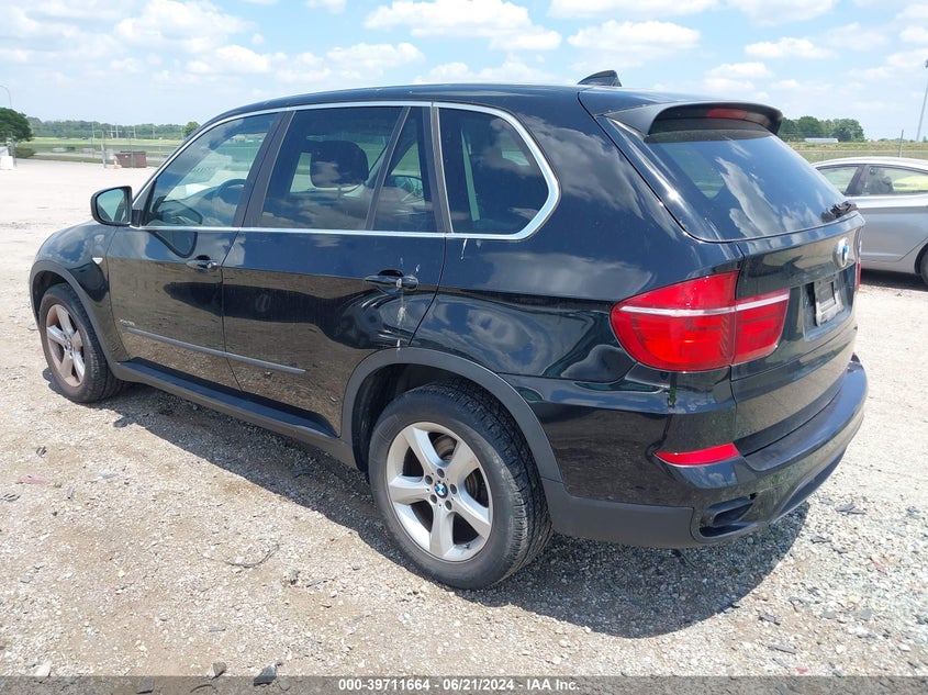 2011 BMW X5 xDrive50I VIN: 5UXZV8C57BL421714 Lot: 39711664