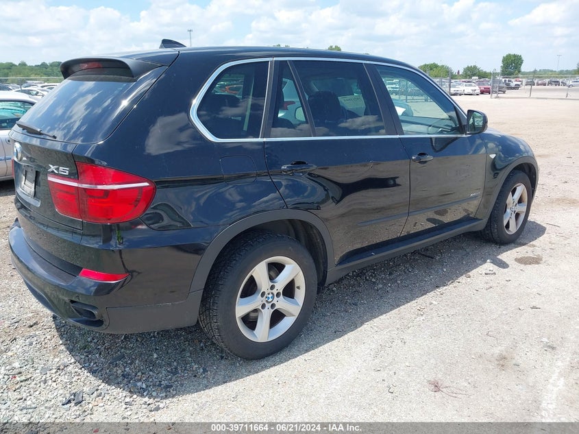 2011 BMW X5 xDrive50I VIN: 5UXZV8C57BL421714 Lot: 39711664