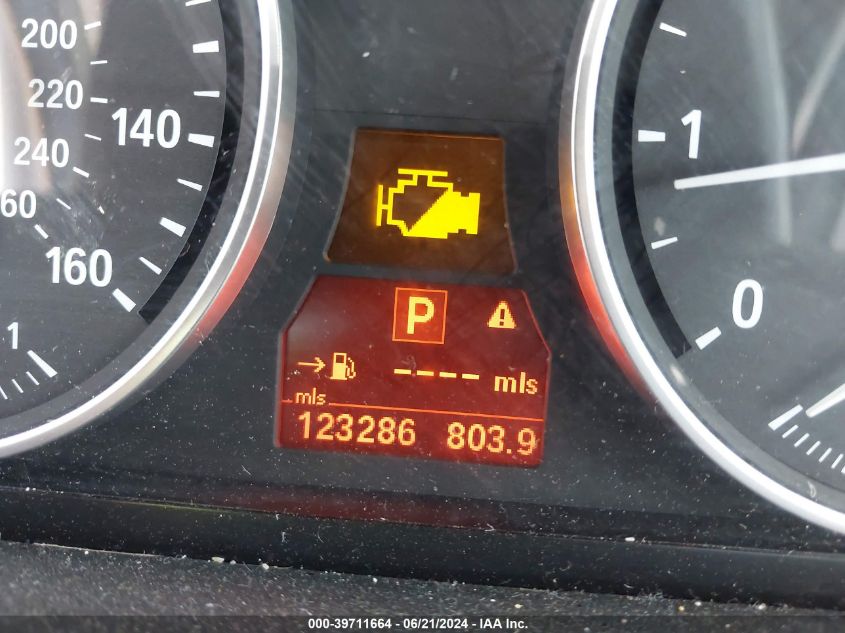 2011 BMW X5 xDrive50I VIN: 5UXZV8C57BL421714 Lot: 39711664