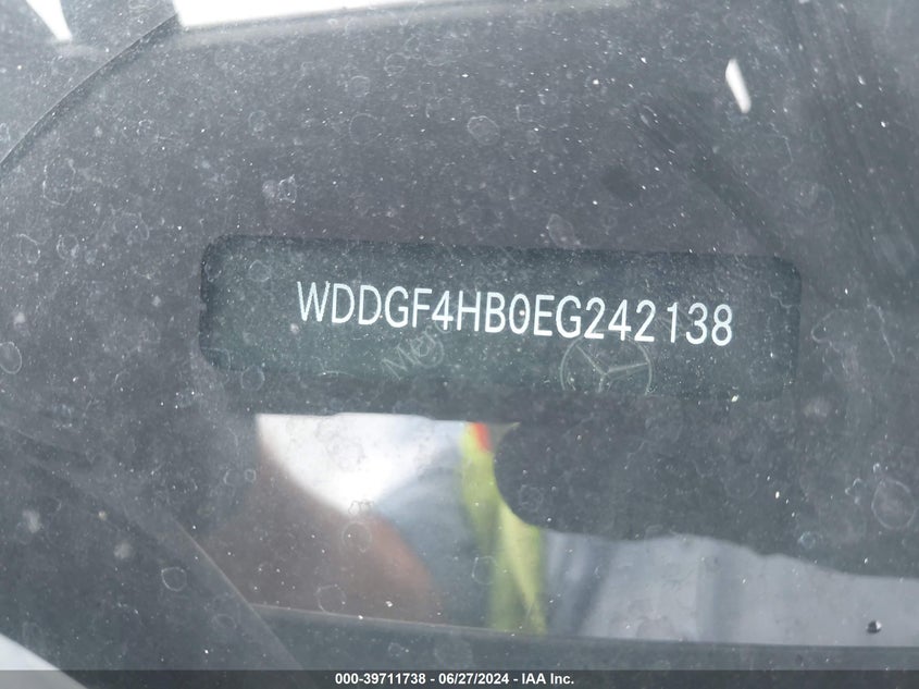 2014 MERCEDES-BENZ C 250 LUXURY/SPORT - WDDGF4HB0EG242138