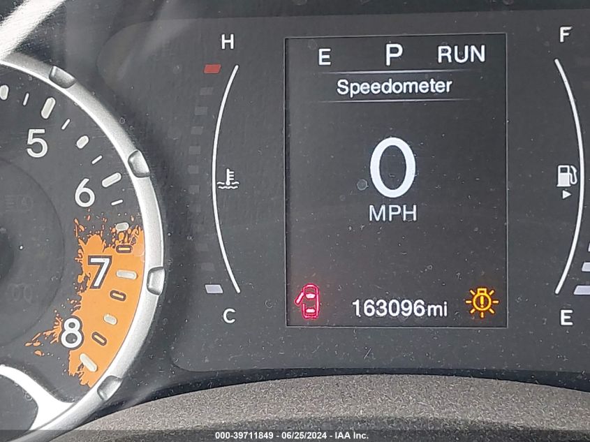 2017 Jeep Renegade Latitude 4X4 VIN: ZACCJBBB2HPG62043 Lot: 39711849