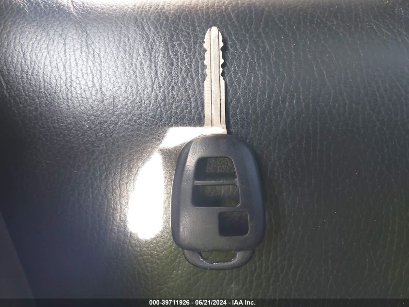 2018 Toyota Tundra Limited 5.7L V8 VIN: 5TFFY5F1XJX237782 Lot: 39711926