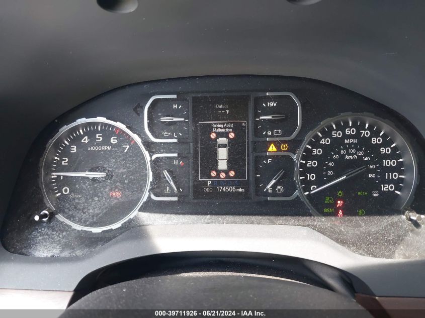 2018 Toyota Tundra Limited 5.7L V8 VIN: 5TFFY5F1XJX237782 Lot: 39711926