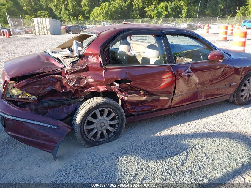 2002 Hyundai Sonata Gls/Lx VIN: KMHWF35H82A589557 Lot: 39711962