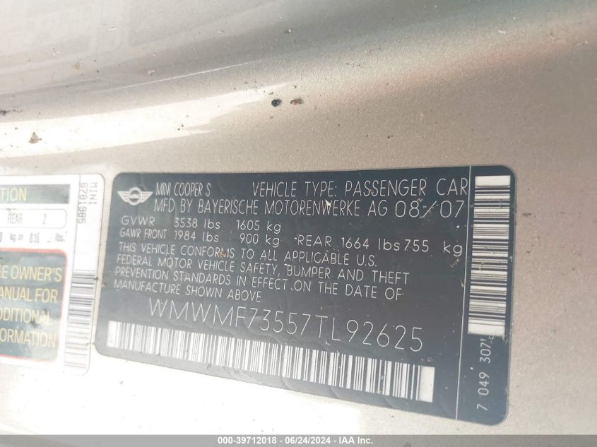 2007 Mini Cooper S VIN: WMWMF73557TL92625 Lot: 39712018